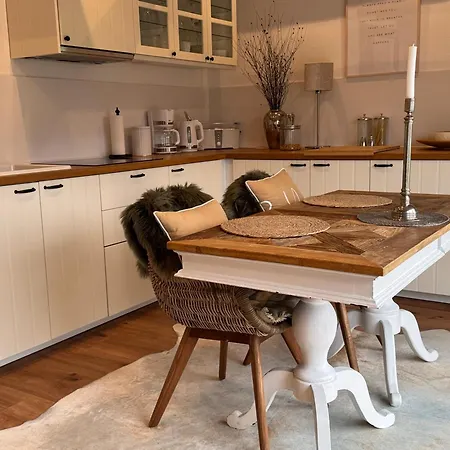 度假居 Charmantes Haus - Ein Kleines Juwel Fuer Auszeiten 阿伦