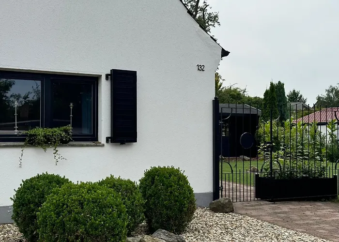 Vakantiehuis Charmantes Haus - Ein Kleines Juwel Fuer Auszeiten *